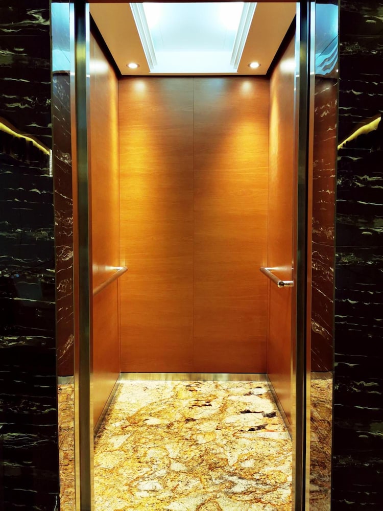 Prime Hotel @ TRX Tower 25/30