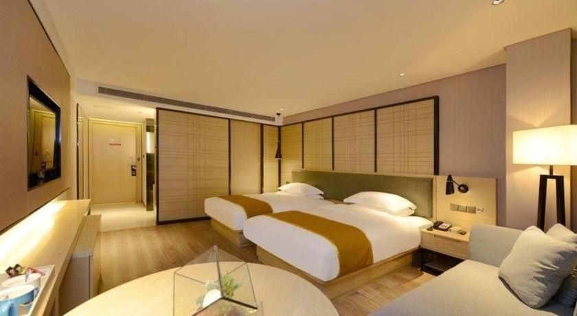 Echarm Hotel (Guiyang Xiaohe Binfen Square) 22/49