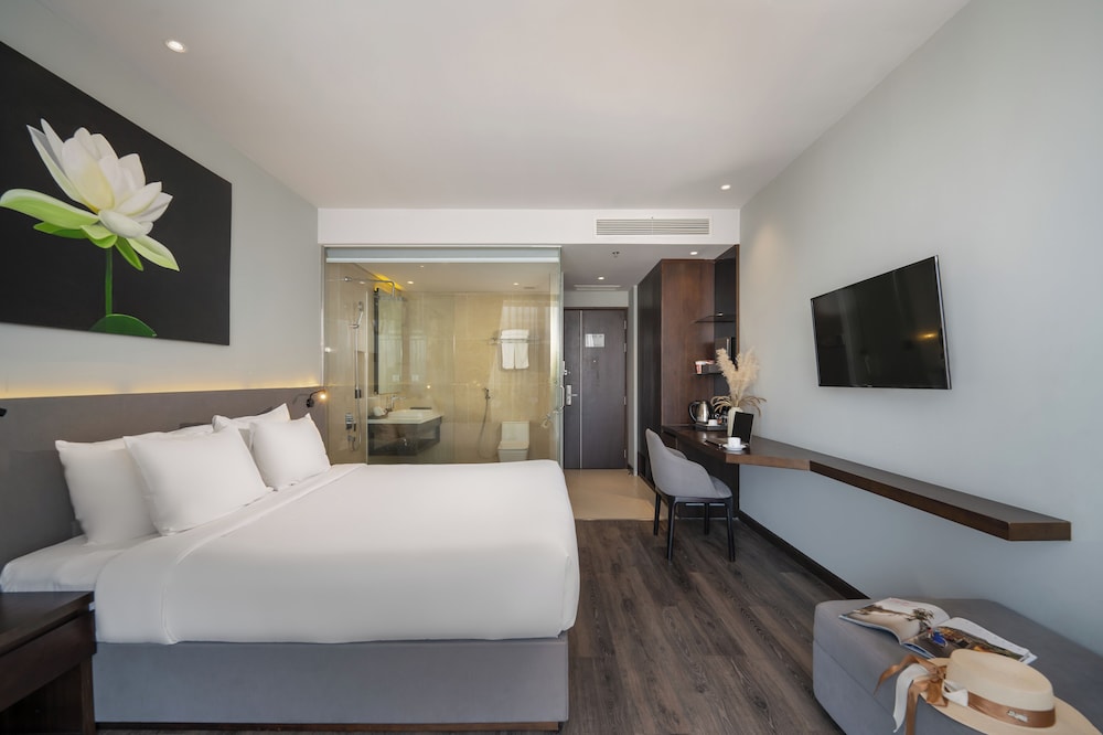 Everland Hotel 30/64