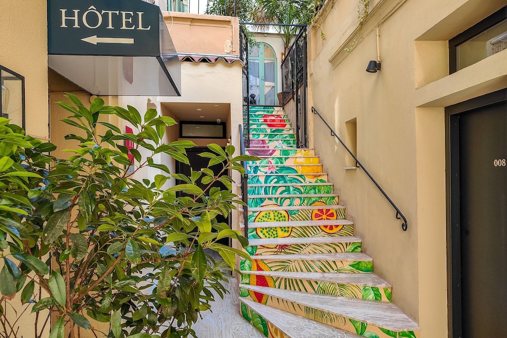 hotel