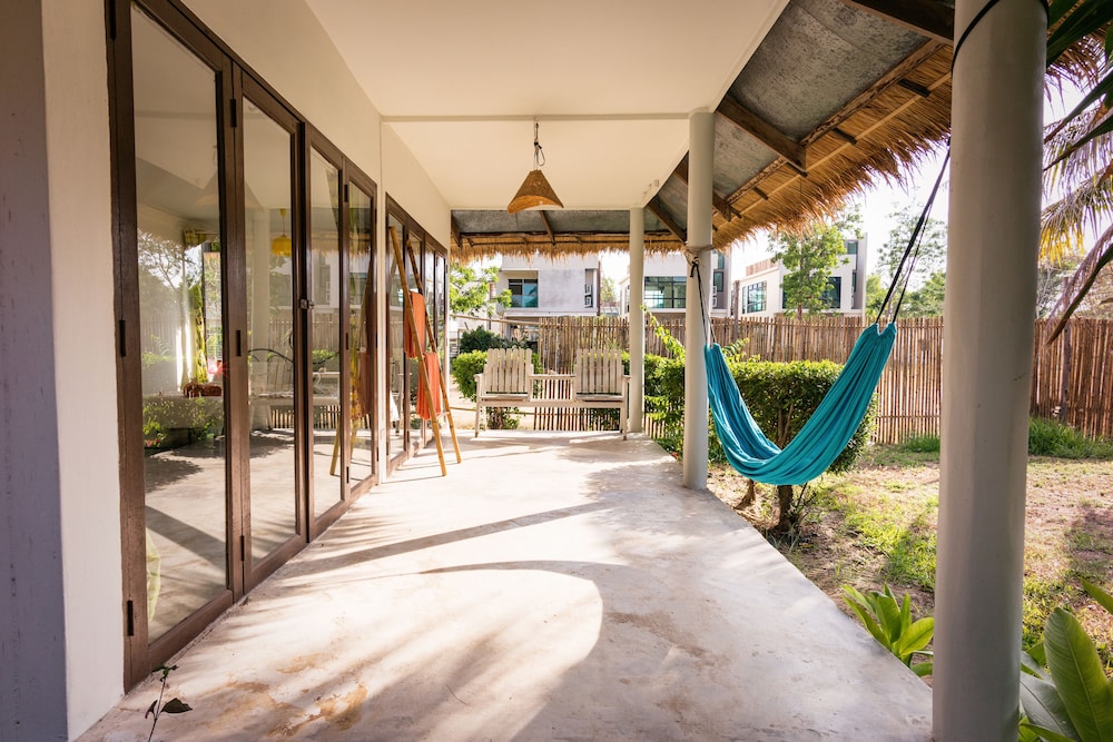 Mumsa Beach Resort & Restaurant 49/66