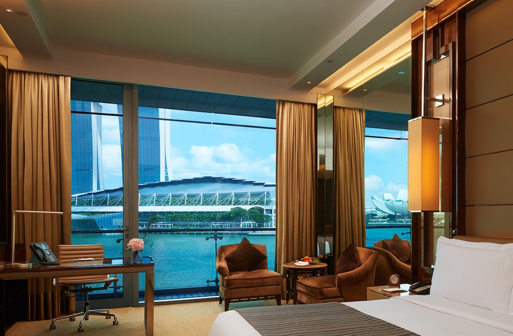 The Fullerton Bay Hotel Singapore 48/79