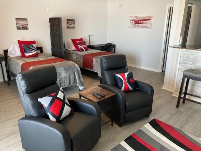 Sebastian Gardens Inn & Suites 14/20