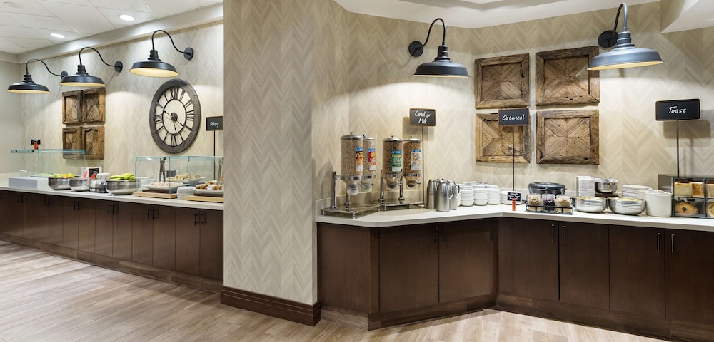 Embassy Suites by Hilton Denver Tech Center 41/64