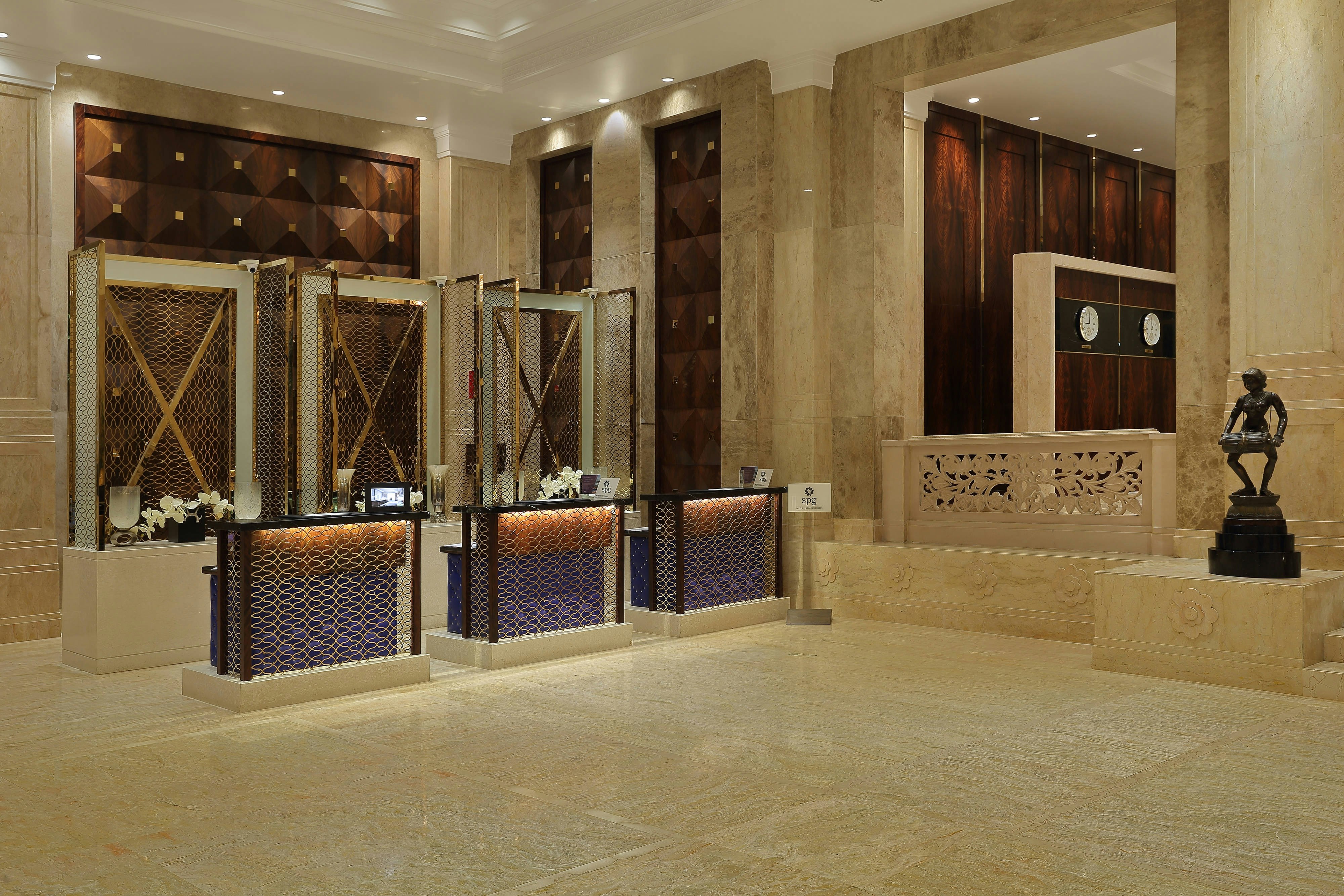 Sheraton Grand Pune Bund Garden Hotel 11/60