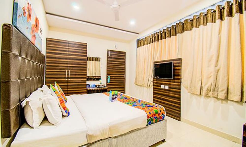 FabHotel Pearl City 14/30