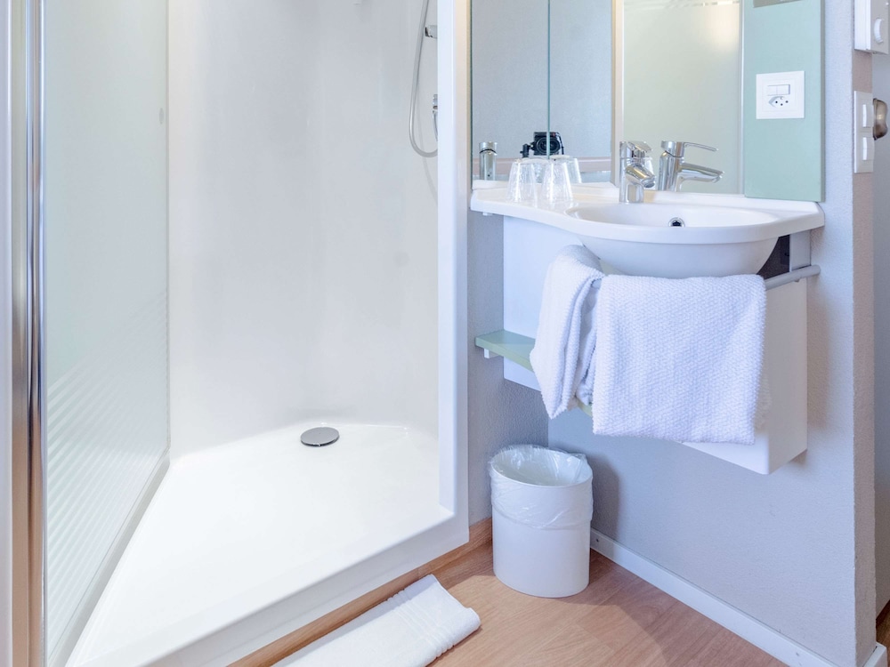 Ibis Budget Basel City 17/68