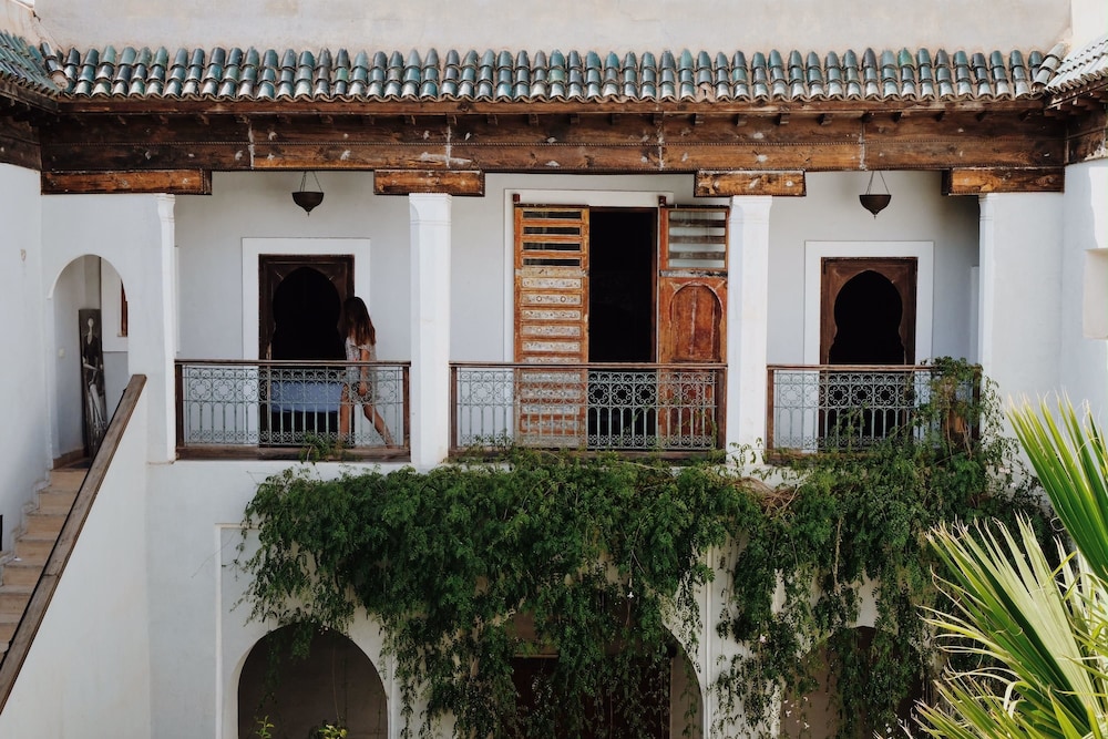 Riad Le Rihani 1/45