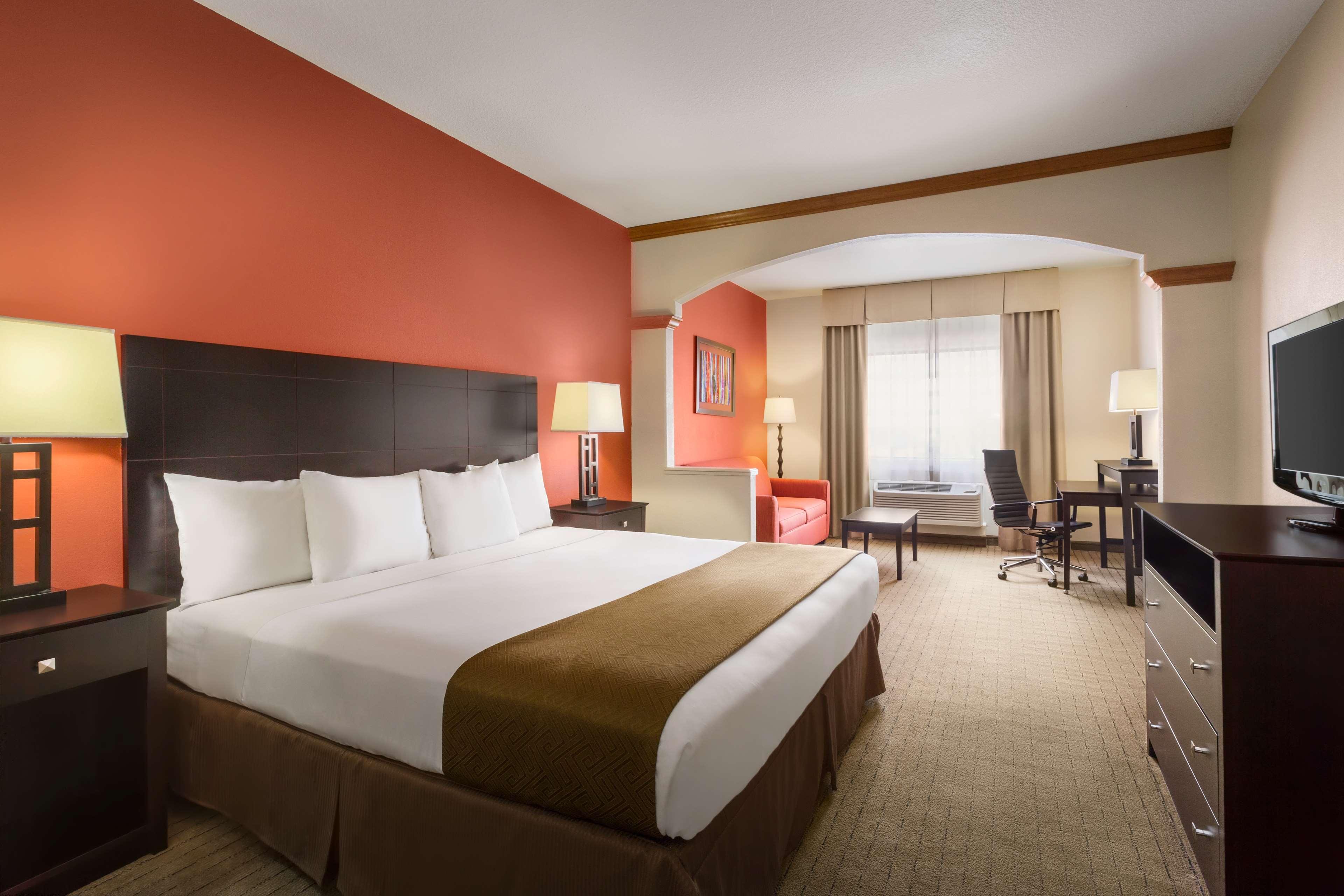 جناح بسرير كينج، Country Inn & Suites by Radisson, Houston Northwest, TX 2/2