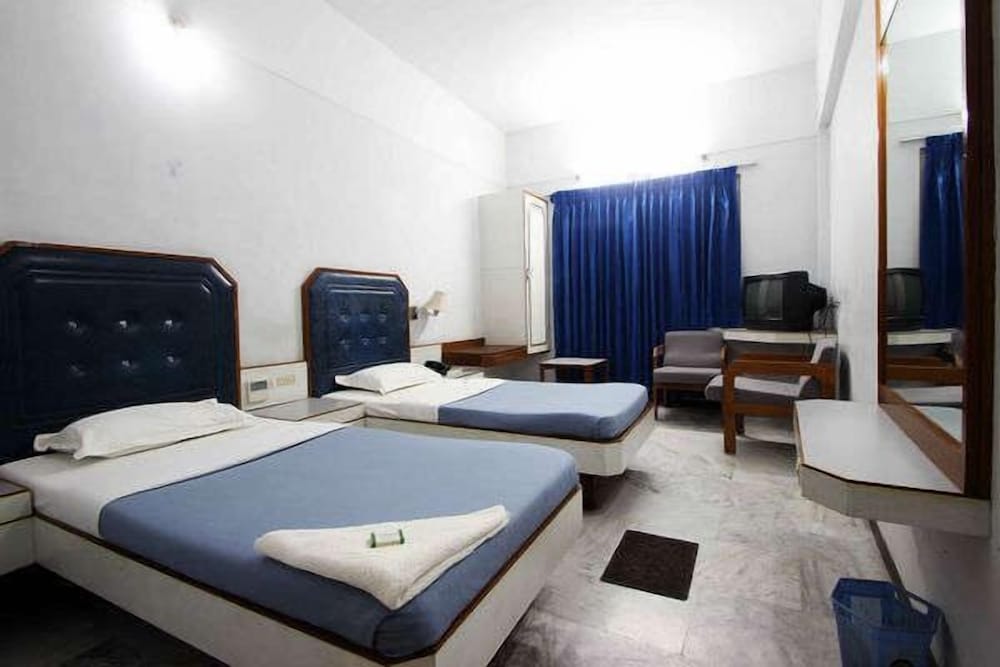Hotel Padmam 8/23
