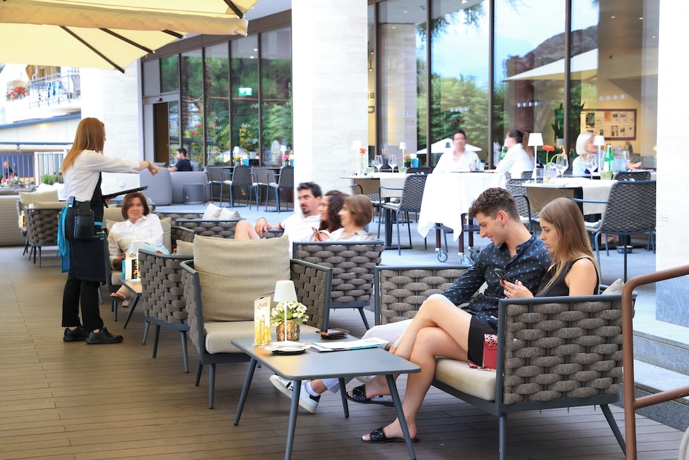Hotel And Lounge Lago Maggiore 33/50