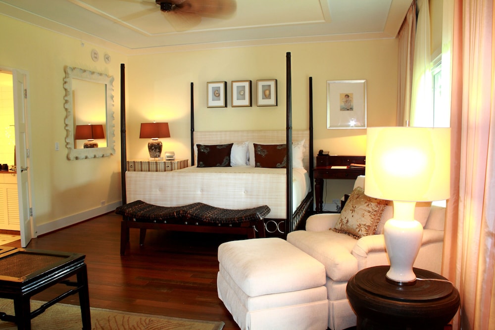 The Kahala Hotel and Resort 10/80