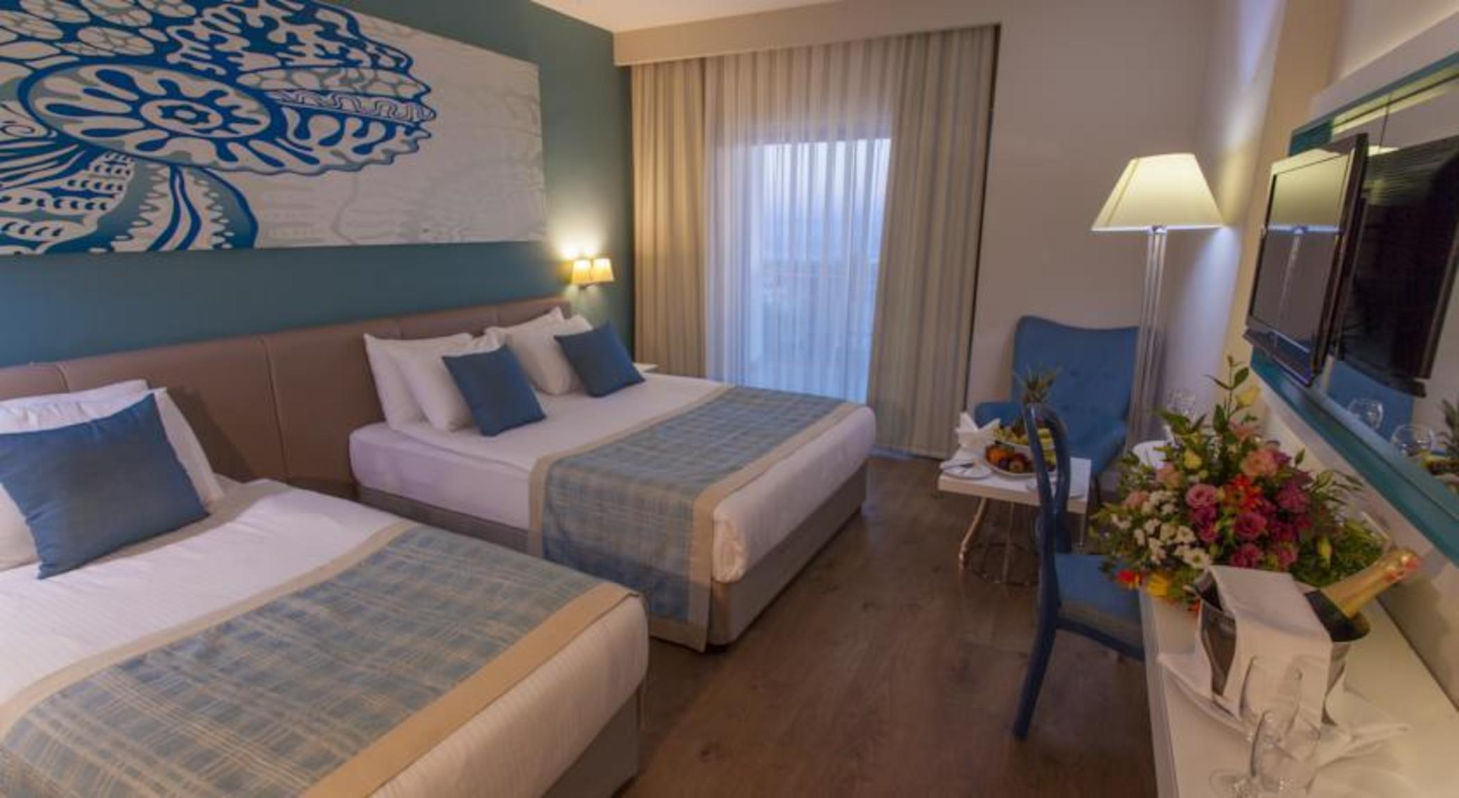 Room, Single, Double Bed, Land View