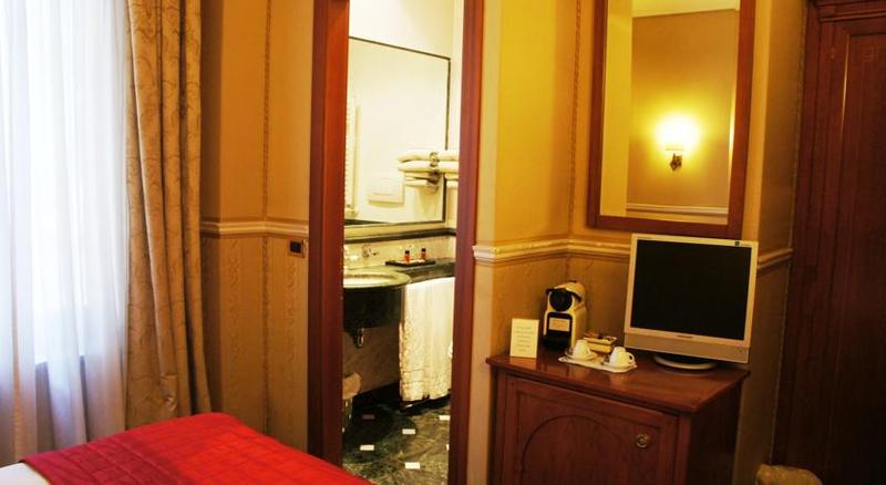 RELAIS PATRIZI HOTEL 28/50