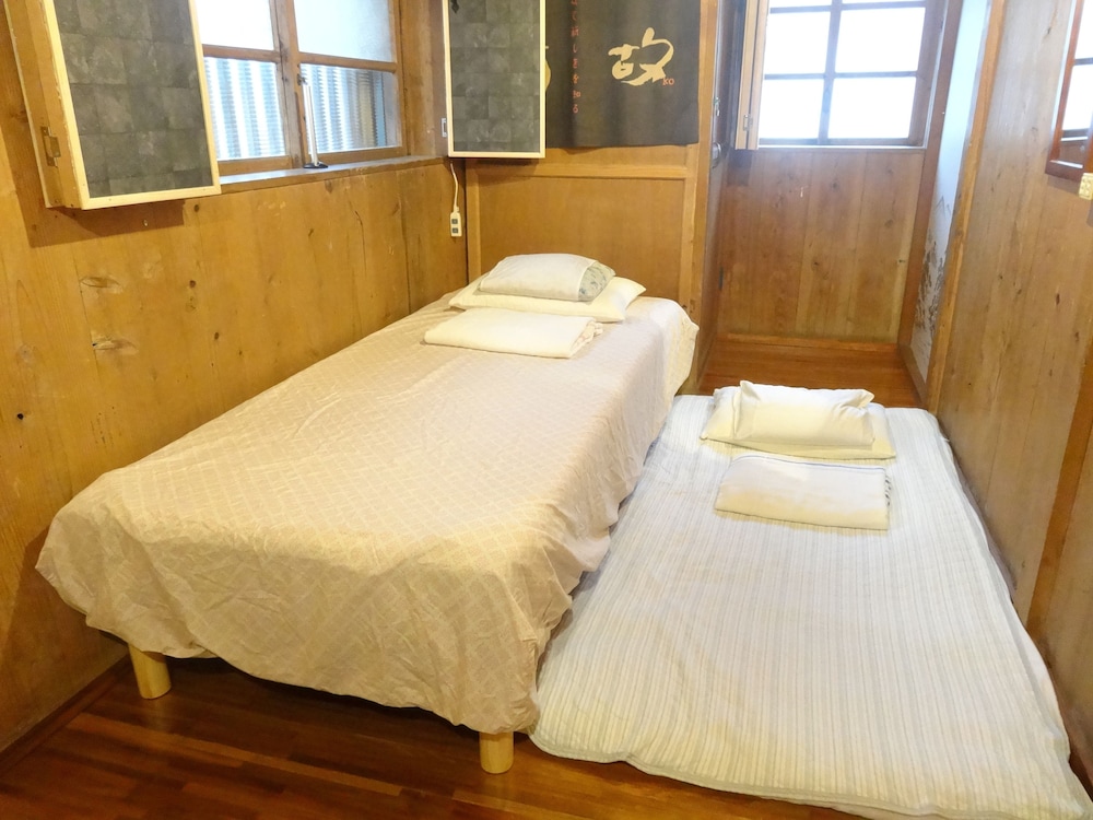 Goyah-So Guesthouse 26/72
