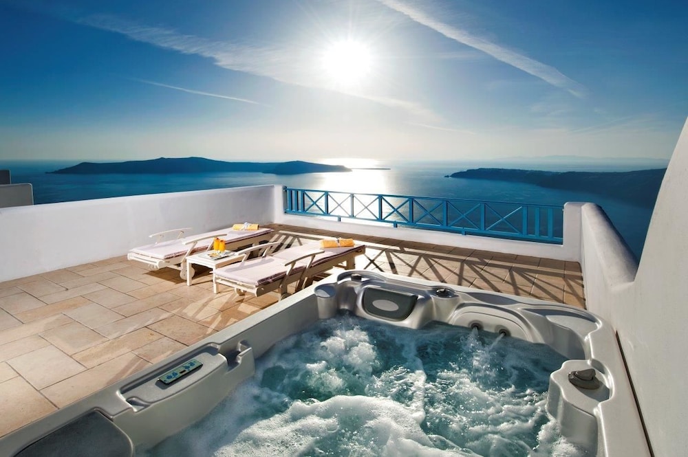 Absolute Bliss Imerovigli Suites 18/63