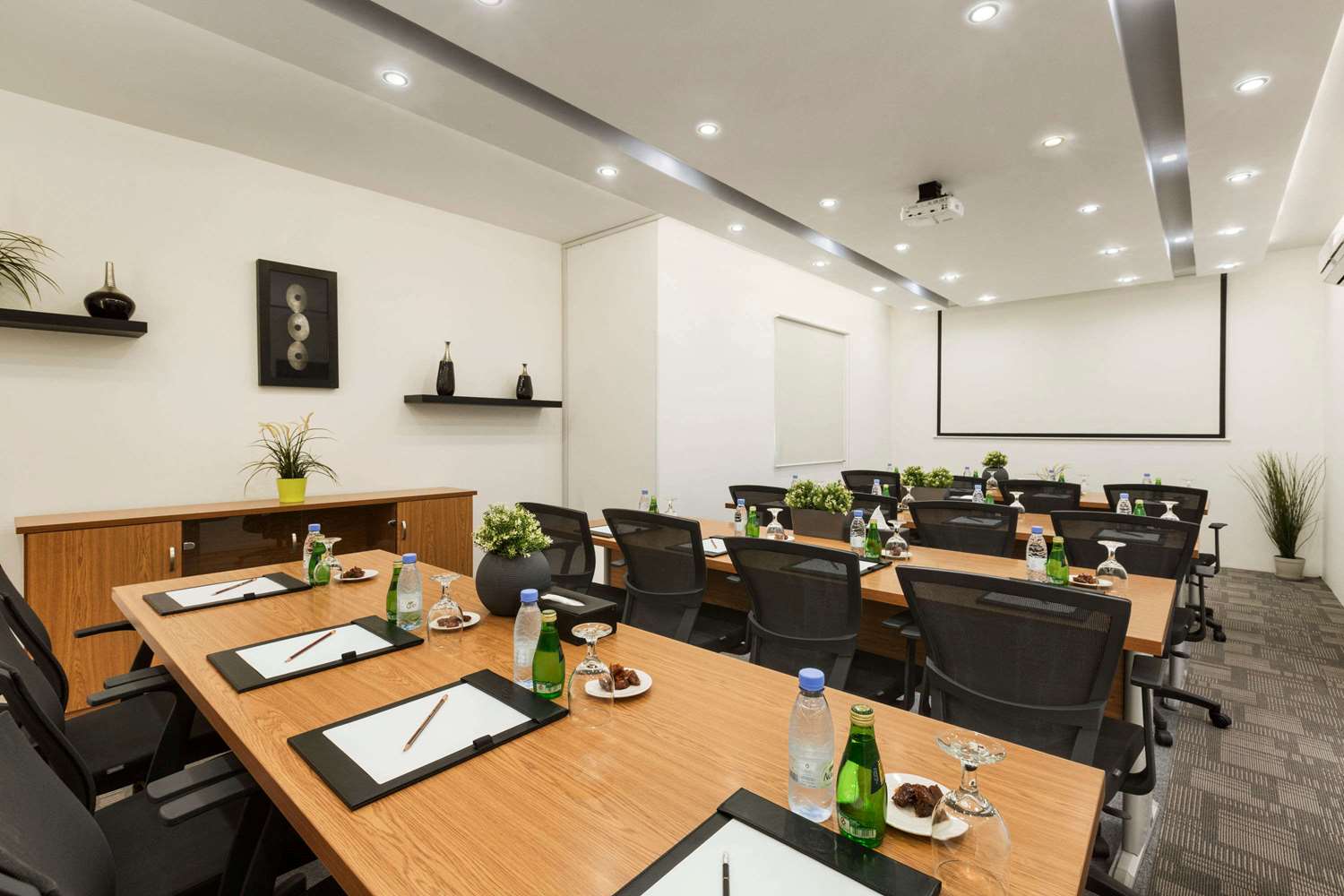 Super 8 Al Riyadh By Wyndham 32/33