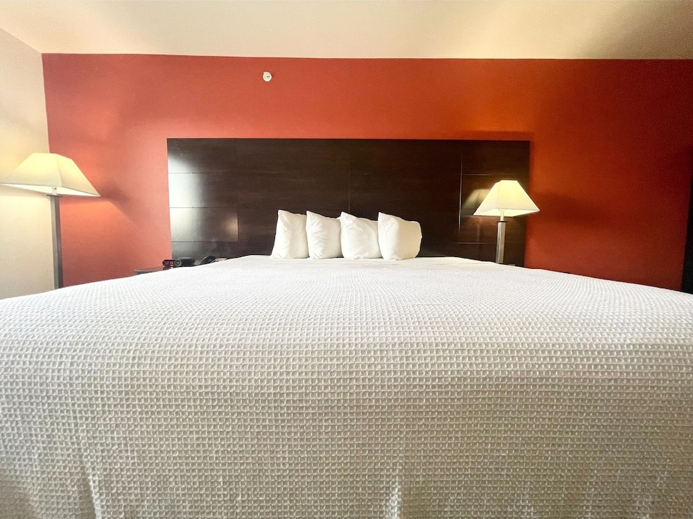 FairBridge Inn and Suites Cuero (ex Cuero s Copper Inn) 11/23