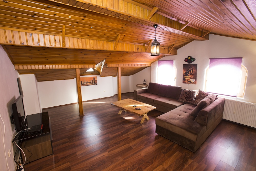Artura Suite 31/50