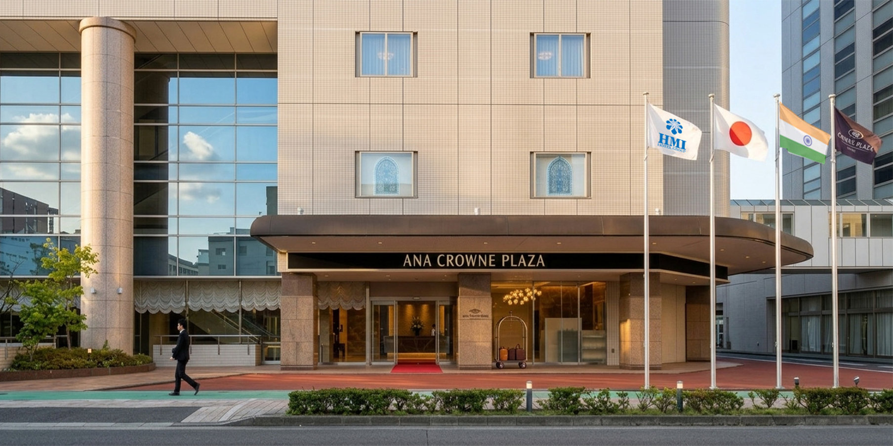 Crown Palais Hamamatsu(ex.Meitetsu) 2/64