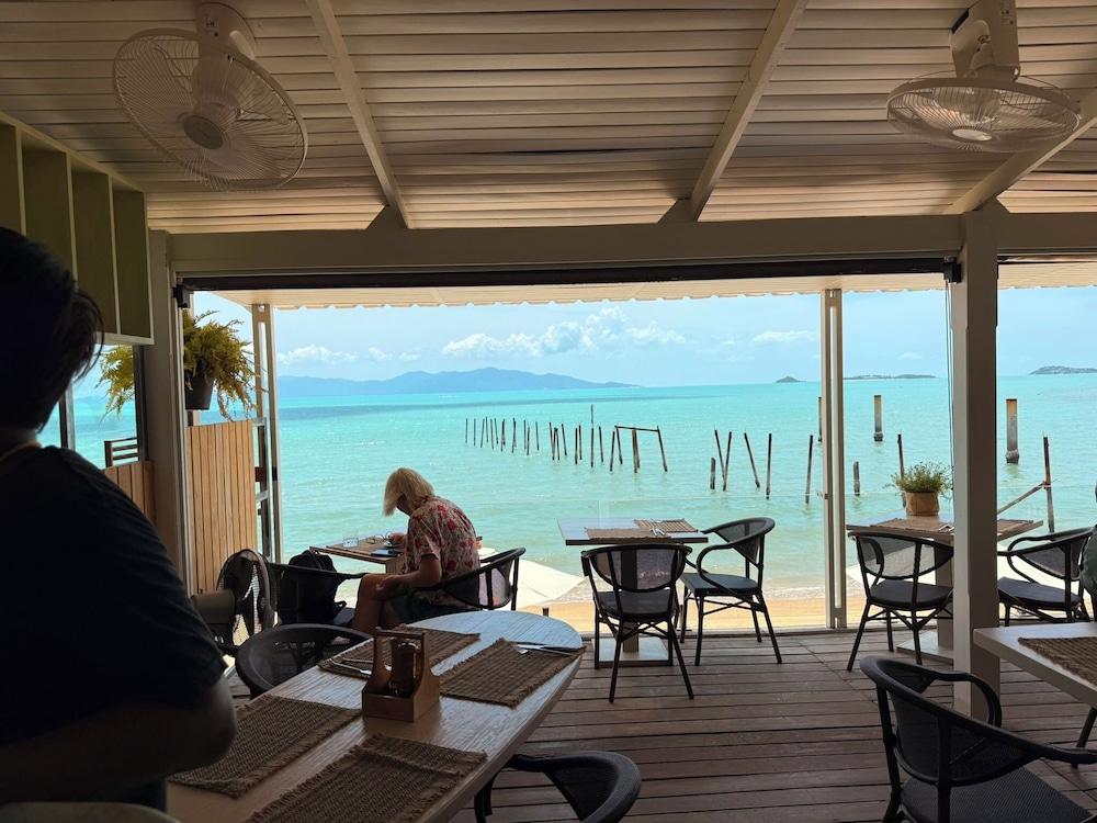 Enjoy Beach Hotel 36/73