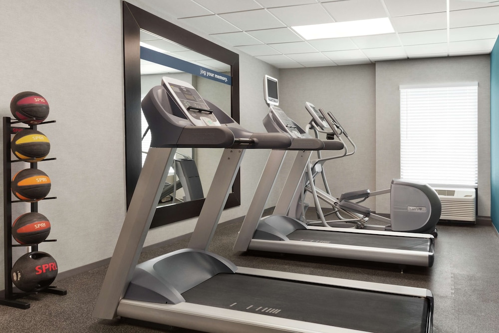 Hampton Inn Houston Hobby Airport 24/51