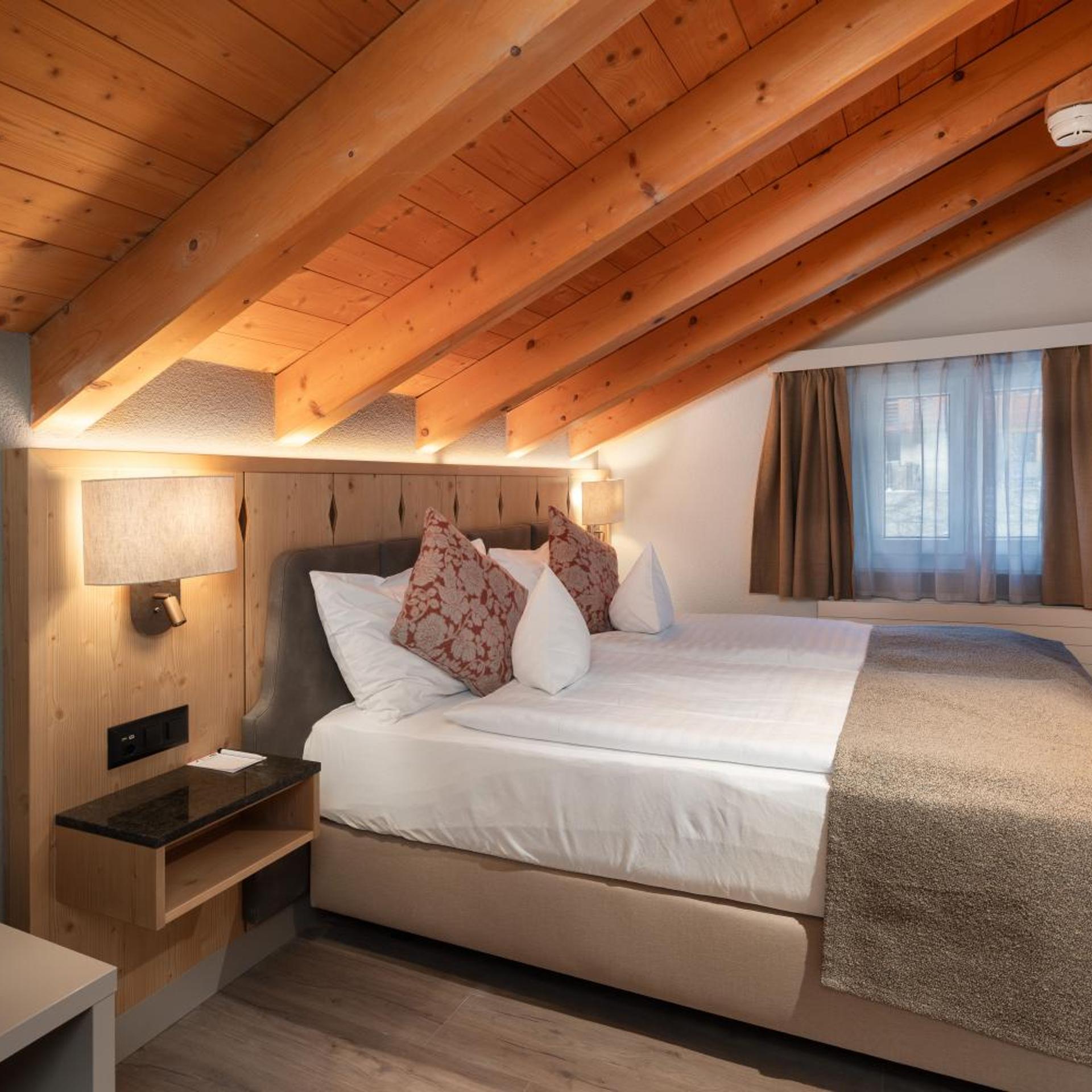 First, Suite, Apartment