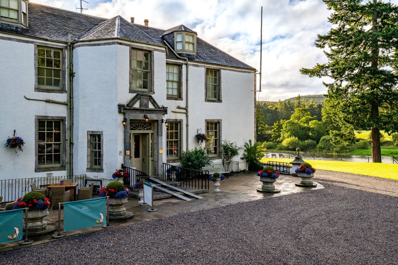 Banchory Lodge Hotel 47/50