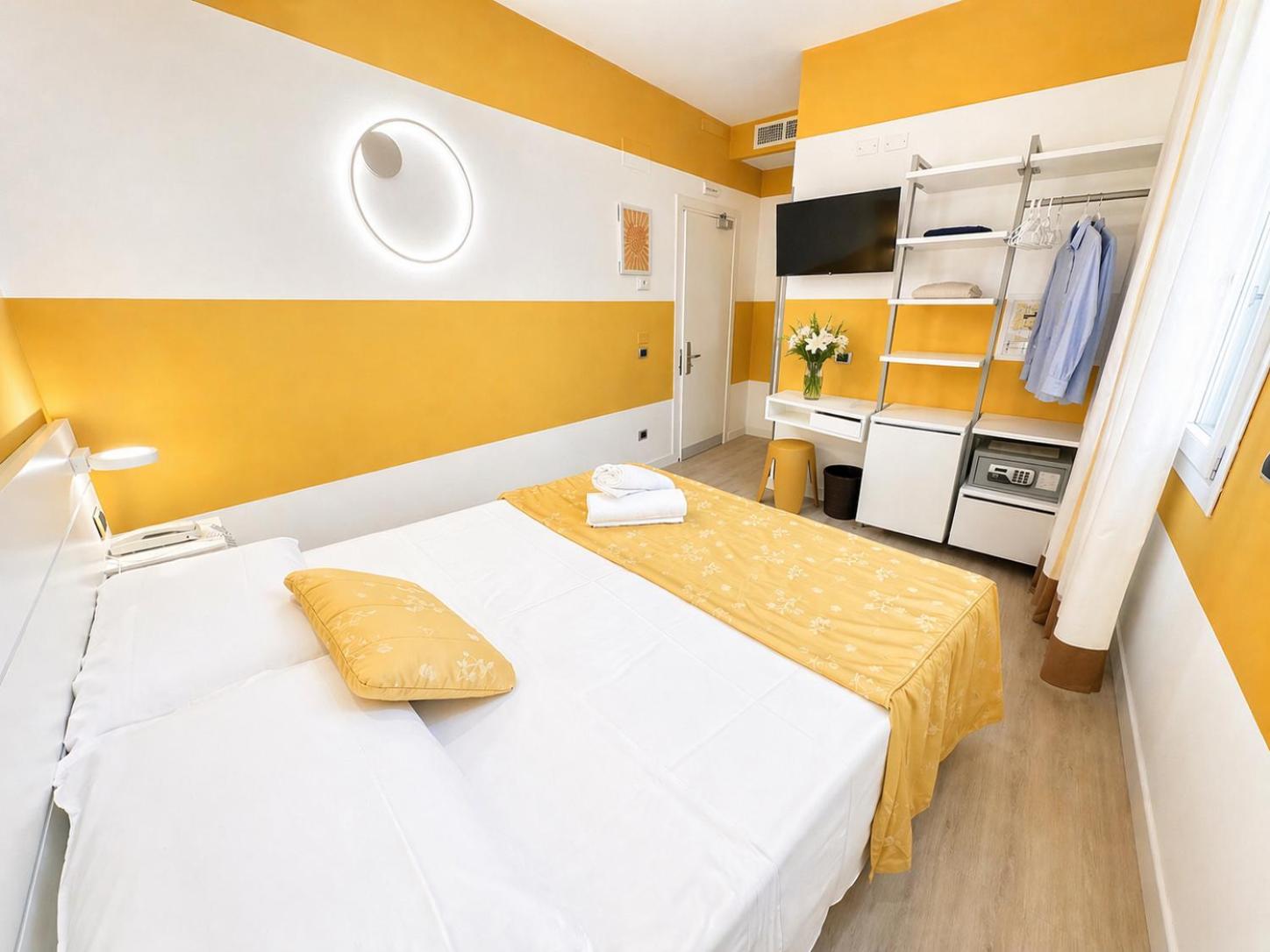 Basic, Double or Twin Bed