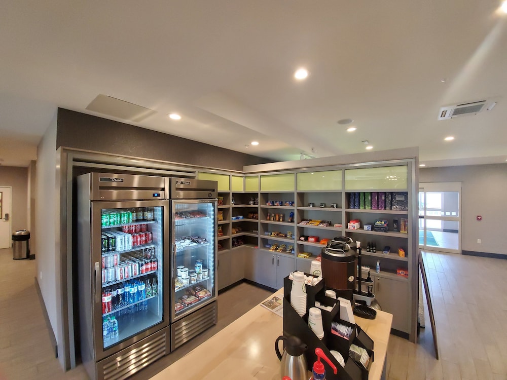 Holiday Inn Hotel Suites Decatur 59/69