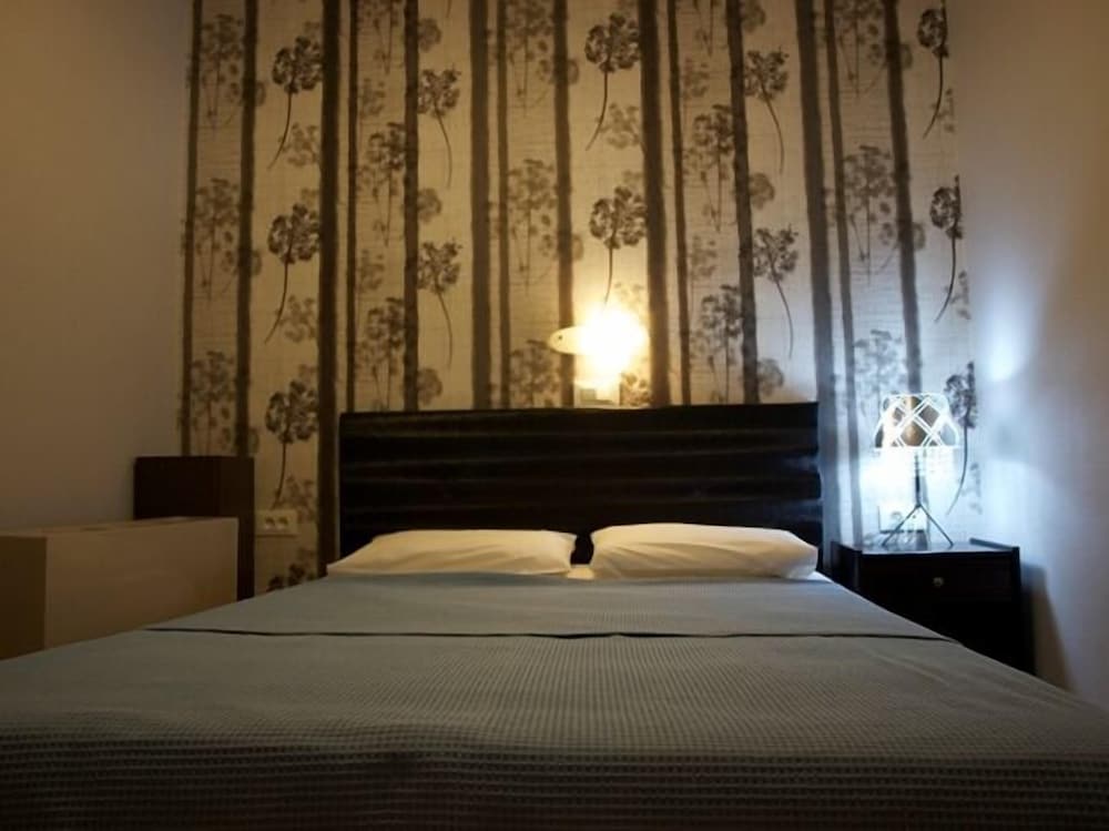 Fanari Hotel 8/40