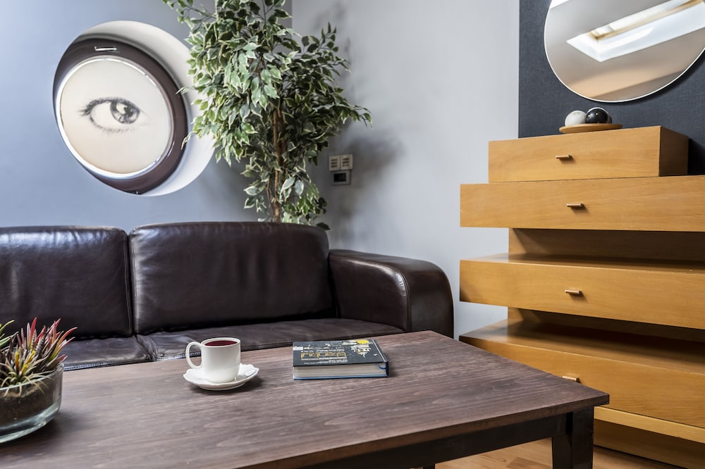 Ansen Suites 34/50