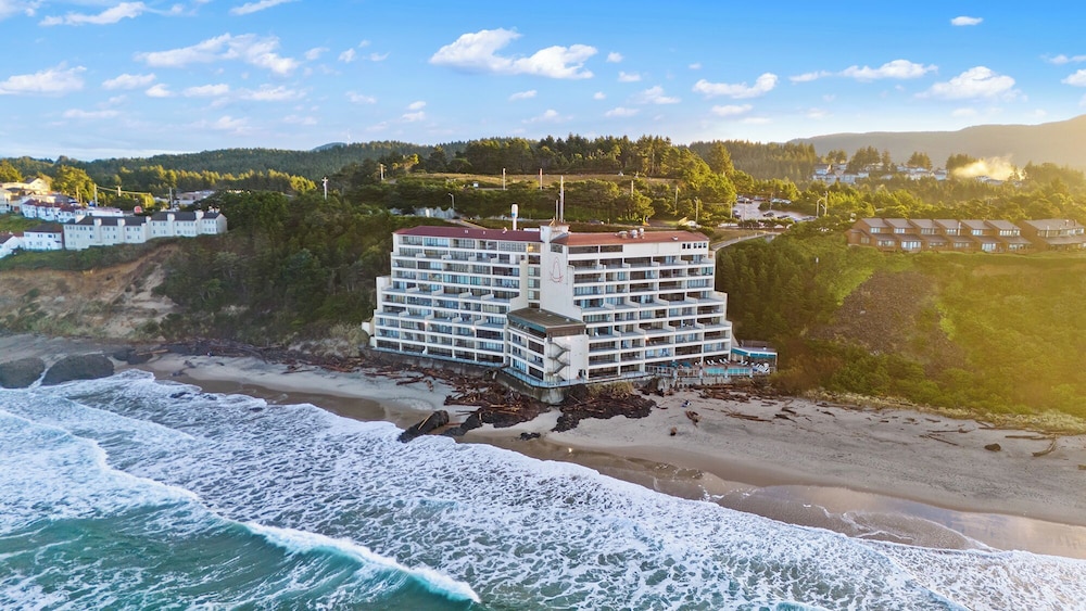 Inn At Spanish Head 46/50