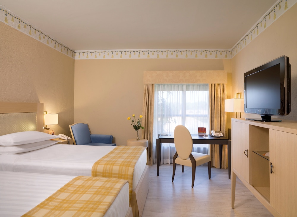 Sheraton Parco De Medici Rome Hotel 6/66