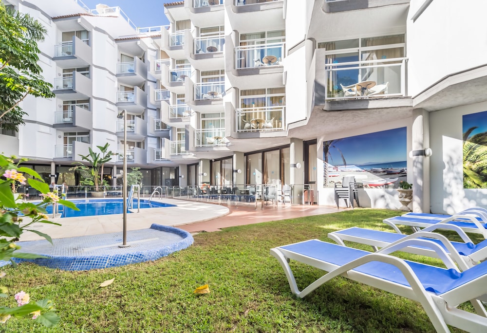 AluaSun Lago Rojo - Adults Only 44/50