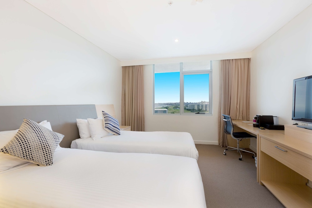 DELUXE, TWIN BEDS