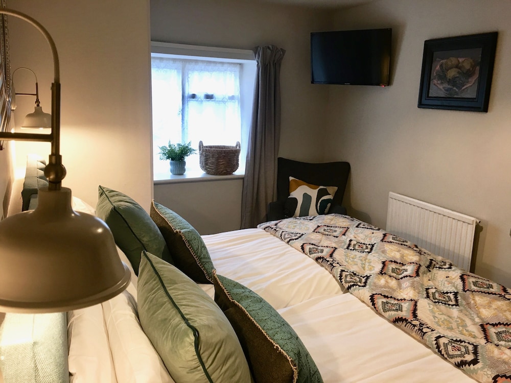 The Mousetrap Inn 27/70
