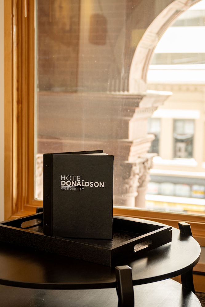 Hotel Donaldson 40/49
