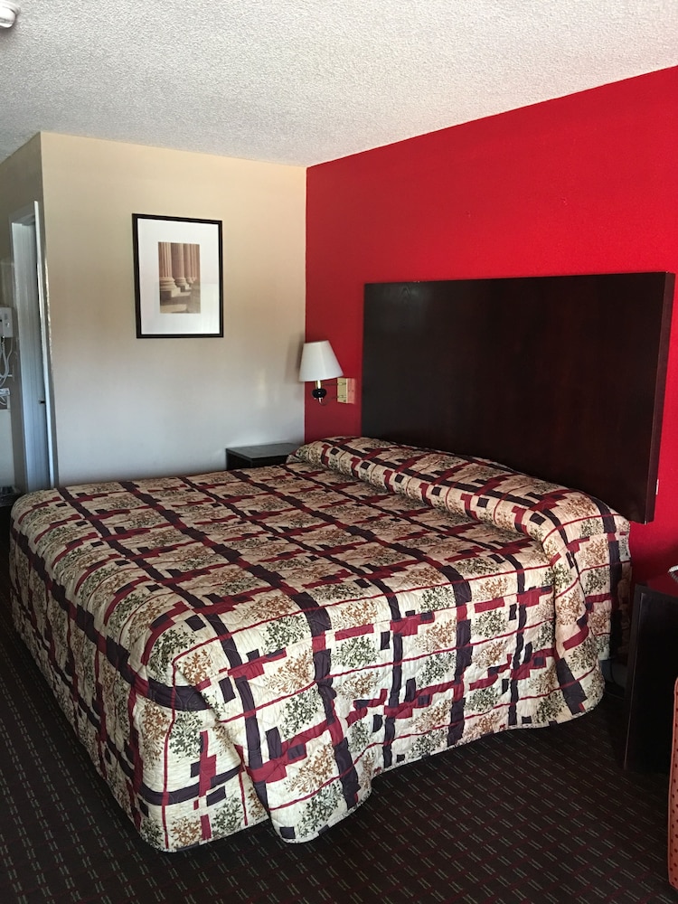 Standard, King Bed