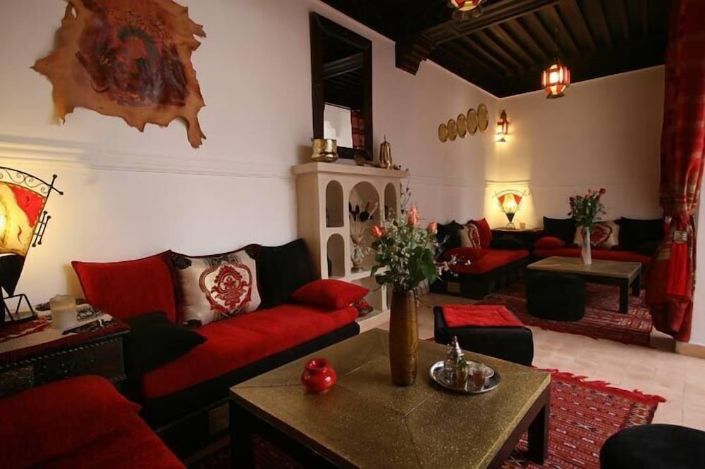 Riad Shaloma 6/19