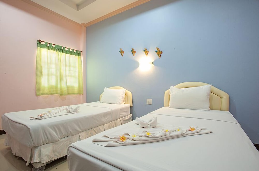 Chonnapha Resort 41/66