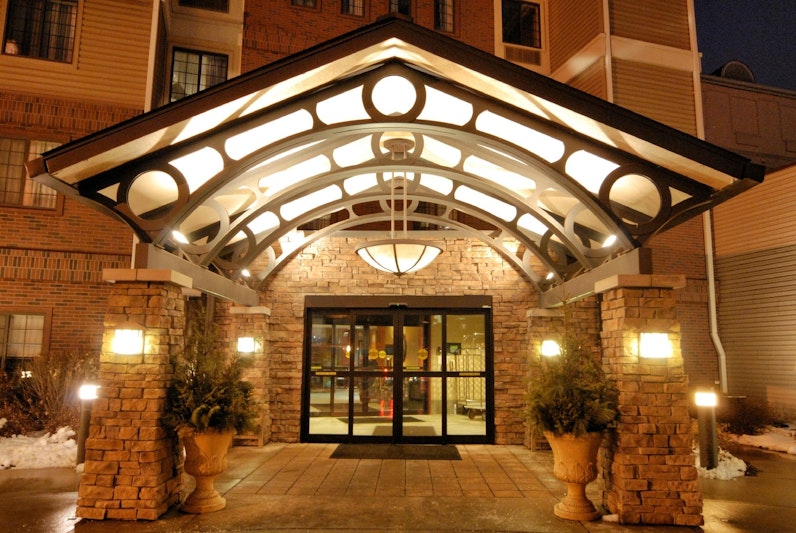 Aspen Suites - Rochester 4/37