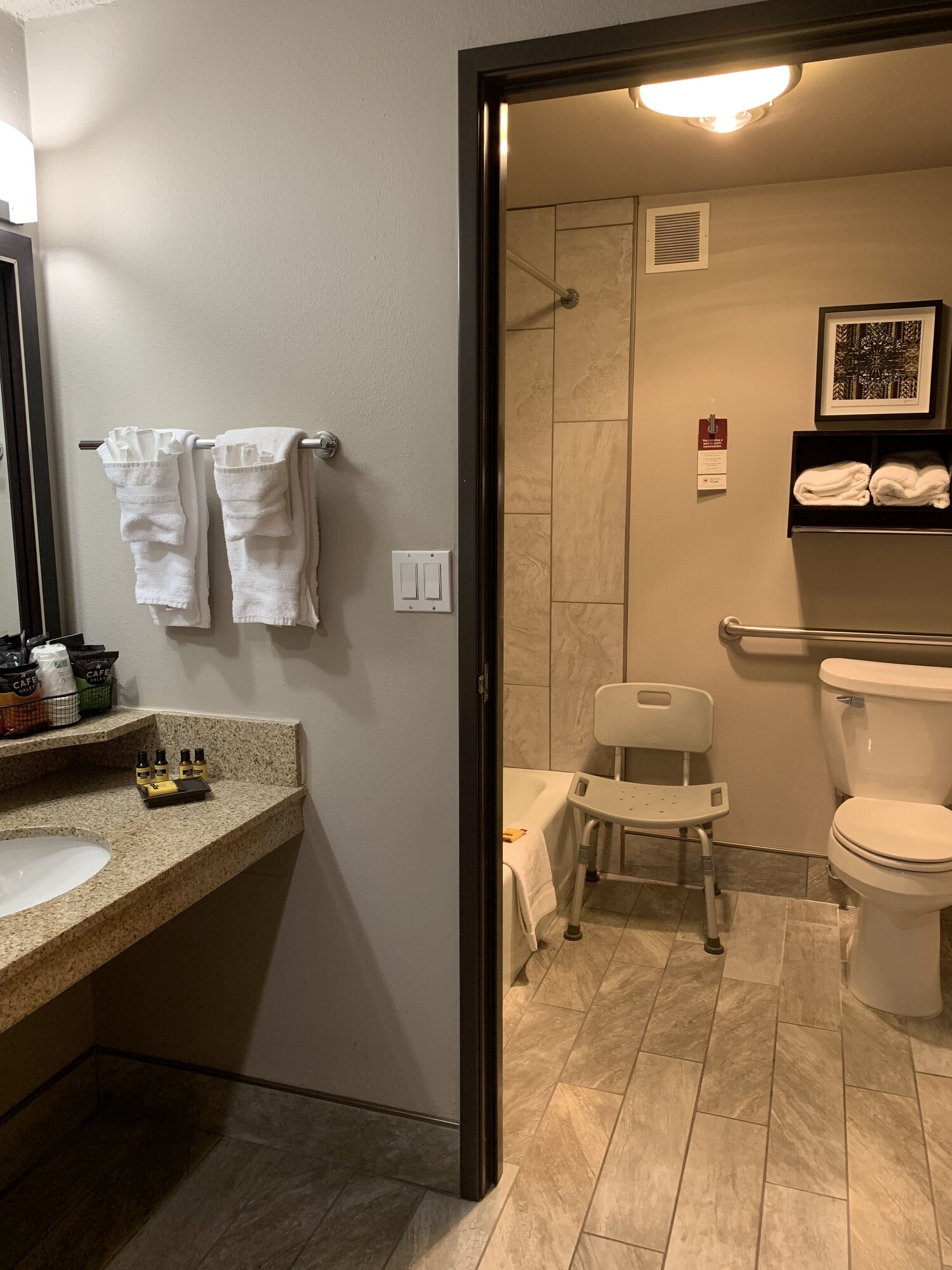 غرفة قياسية بسرير كينج لذوي الإعاقة، Best Western Plus Midwest Inn 5/5