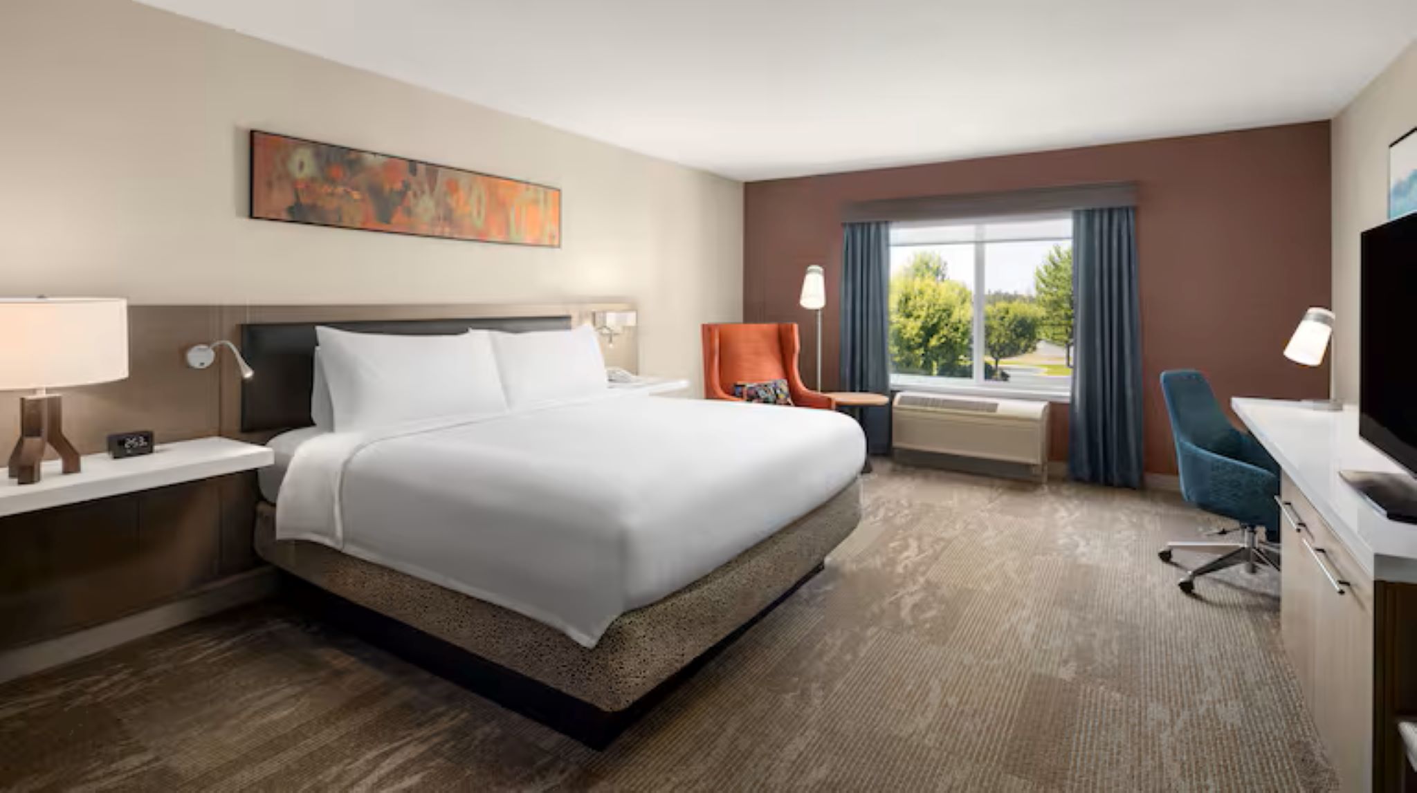 PREMIUM, KING BED