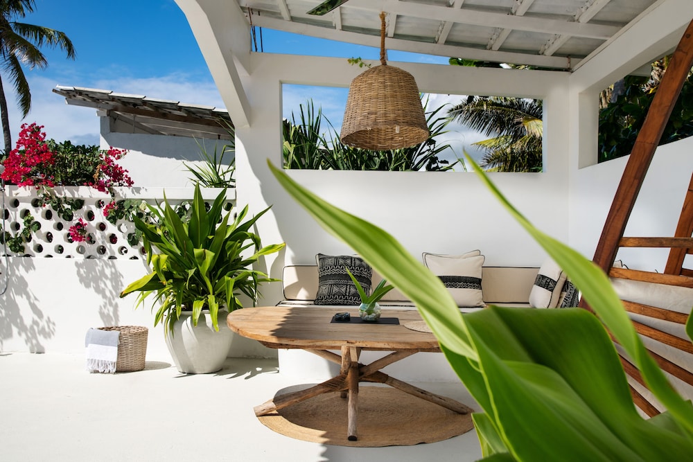 Upendo Beach Boutique Hotel 44/50