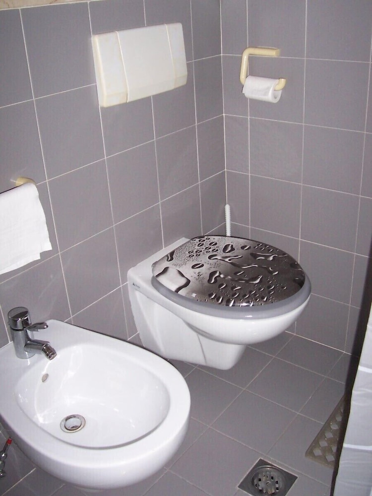Hotel Caldin's 43/65