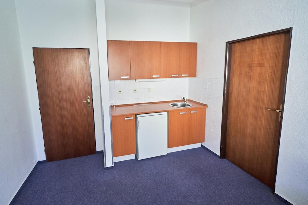 Hotel Astra 4/64