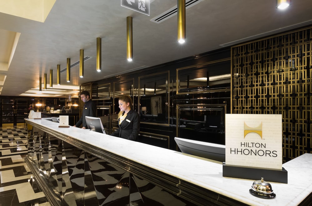 DoubleTree by Hilton Izmir Airport 77/85