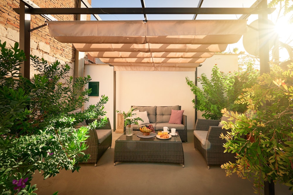 LANTERNA ROOMS 6/50