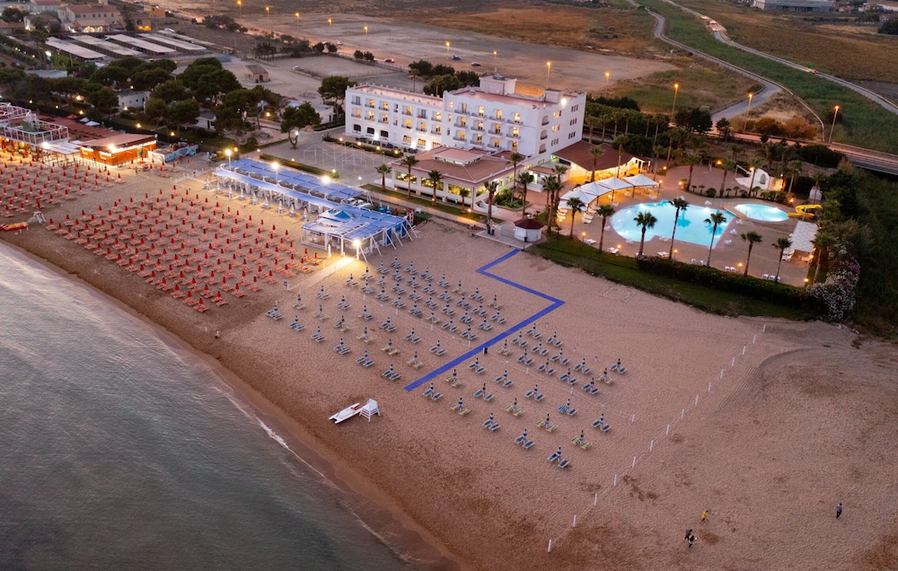 Hotel Baia d'Oro 39/55